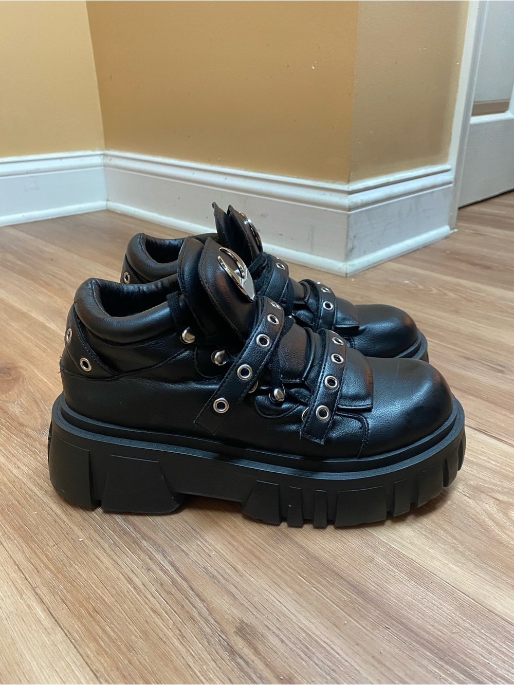 Rare KILLSTAR Livia Platform Trainers Size 10 - Picture 4 of 14